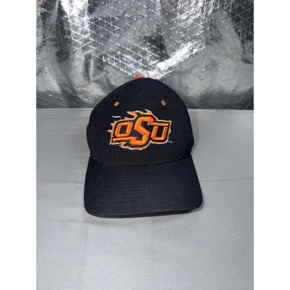 Oklahoma State Cowboys Hat Cap Fitted Mens 7 1/4 Black NCAA Zephyr Flames